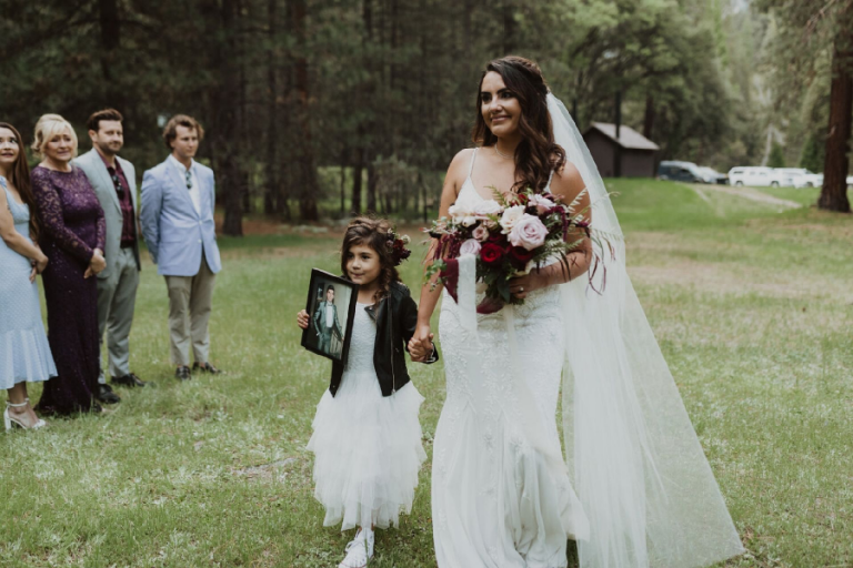 Different Funeral Reception Ideas that Honor a Loved One's Memory Out Look Gear